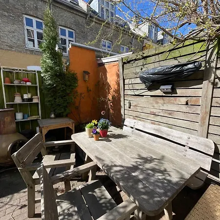Cozy Flat With Sunny Garden Copenhagen